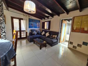 A seating area at Almendro