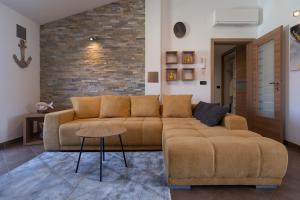 Posedenie v ubytovaní Penthouse Gea