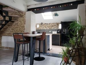 Η κουζίνα ή μικρή κουζίνα στο Maison Terre & Mer