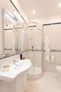 A bathroom at TOFANI APARTMENT - luminoso con terrazzo panoramico