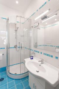 A bathroom at TOFANI APARTMENT - luminoso con terrazzo panoramico