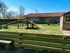 Fotografie z fotogalerie ubytování BJ Chalets - Robbengat 68 - Gezellige chalet op vakantiepark Lauwersoog! Vroege incheck! v destinaci Lauwersoog