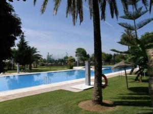 Bazén v ubytovaní Aqua Apartment alebo v jeho blízkosti