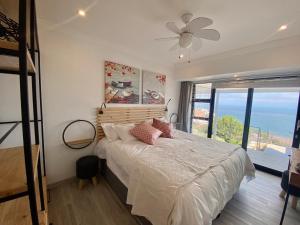 Gallery image of Nearby Herolds Bay Self-Catering Guest House in Herolds Bay