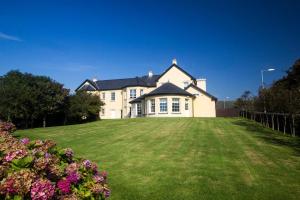 Gallery image of Emlagh House in Dingle