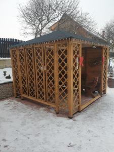 Zdjęcie z galerii obiektu Apartamenty u Baców w mieście Ostrowsko