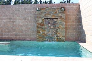 The swimming pool at or close to Bungalow La Roa I