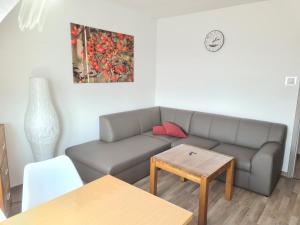 Ein Sitzbereich in der Unterkunft Seevilla Wietjes Whg 5