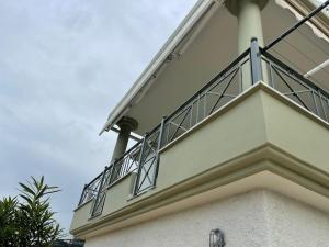 A balcony or terrace at Villa Panorama