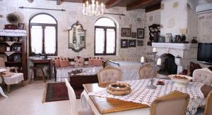 Posedenie v ubytovaní Villa Athina - Irene Country House