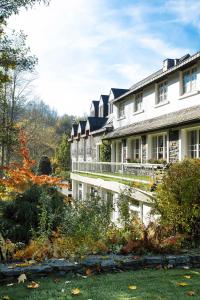Zahrada ubytování Hôtel Les Ardillières du Pont d'Oye