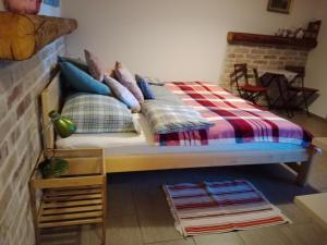 Postel nebo postele na pokoji v ubytování SRDEČNÁ - rodinný penzion a restaurace