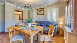Posedenie v ubytovaní Aparthotel STARA PIEKARNIA by ROYAL APARTS