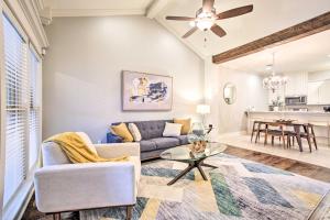 Gallery image of Dreamy Prairieville Townhome with Deck and Yard! in Prairieville 