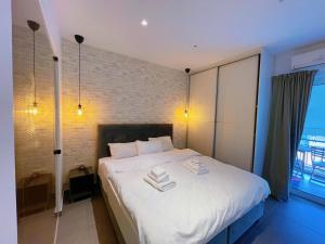 Kép WSD Hera Luxury Stylish 2BD Apt with City View Balcony Near Merto szállásáról Athénban a galériában