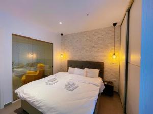 Kép WSD Hera Luxury Stylish 2BD Apt with City View Balcony Near Merto szállásáról Athénban a galériában