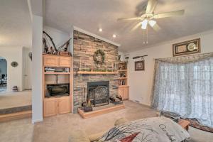 Gallery image of Oakland Retreat about 13 Mi to Deep Creek Lake! in Oakland