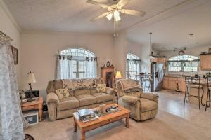 Gallery image of Oakland Retreat about 13 Mi to Deep Creek Lake! in Oakland