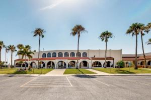 Gallery image of Long Island Village Unit 347 in Port Isabel