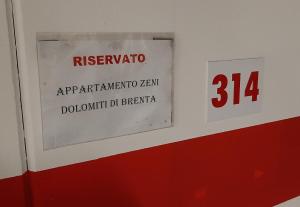 Fotografia z galérie ubytovania Appartamento Zeni - Dolomiti di Brenta v destinácii Molveno