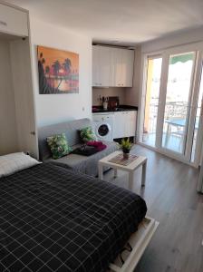 Kép Estudio recién reformado en primera línea de playa szállásáról Benalmádenában a galériában