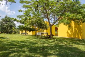 Gallery image of Chalés praia vermelha in São João Batista do Glória