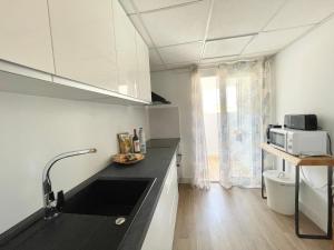 Zdjęcie z galerii obiektu Apartamento Isabella a 50 metros de la Playa w mieście El Campello