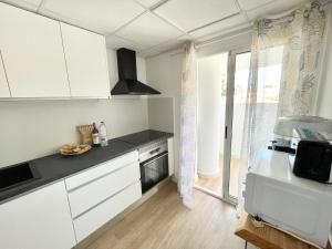 Zdjęcie z galerii obiektu Apartamento Isabella a 50 metros de la Playa w mieście El Campello