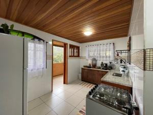 Dapur atau dapur kecil di Cantinho Pedra da Gávea
