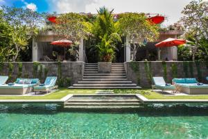 Πισίνα στο ή κοντά στο Silversand Villa