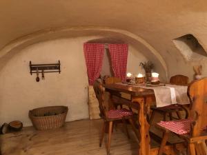 Fotografie z fotogalerie ubytování MiJa apartmán s VINNÝM SKLÍPKEM, zahradou a grilem v Kájově