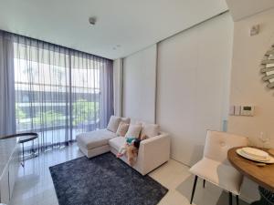 Χώρος καθιστικού στο Veranda Residence Hua Hin 1BR Beachfront