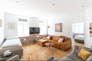 Televízia a/alebo spoločenská miestnosť v ubytovaní Comfortable Apartments Vienna 1100 with contactless Check-in
