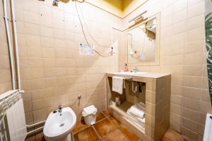 A bathroom at RuralEcofilabres