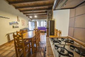 A kitchen or kitchenette at RuralEcofilabres