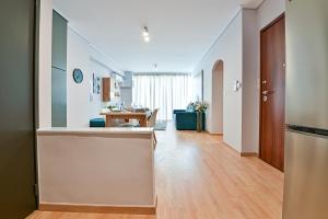 Φωτογραφία από το άλμπουμ του Modern flat in the heart of Port of Piraeus (D2) στον Πειραιά