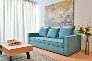 Χώρος καθιστικού στο Modern flat in the heart of Port of Piraeus (D2)