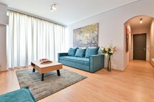 Χώρος καθιστικού στο Modern flat in the heart of Port of Piraeus (D2)