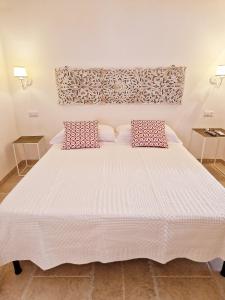 A bed or beds in a room at Villa Anna holiday house