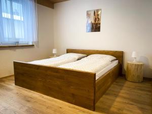 Agroturystyka Pod Jodłami客房内的一张或多张床位