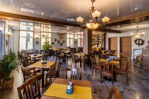 Gallery image of San Gennaro in Sighişoara