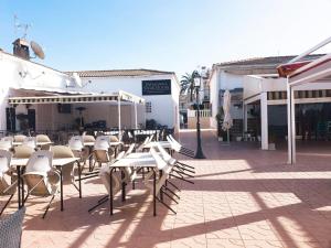 Restauracja lub miejsce do jedzenia w obiekcie Bungalow Deluxe Gran Alacant