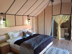 Gallery image of Merzouga Desert Luxury Camp in Merzouga