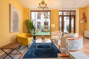 Posezení v ubytování Hotel Cetina Palacio Ayala Berganza
