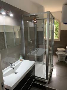 A bathroom at Residenza Anna Maria