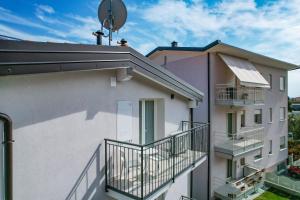 Budova, v ktorej sa apartmán nachádza