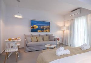 Postel nebo postele na pokoji v ubytování Electra Luxury Apartment at the Heraklion Center