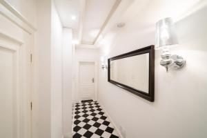 Zdjęcie z galerii obiektu Apartamenty Pod Zegarem w mieście Mikołajki