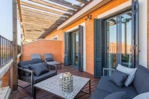 Zdjęcie z galerii obiektu RETIRO LUXURY PENTHOUSE, By Presidence Rentals w Madrycie