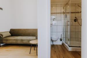 Bilik mandi di Hotel Villa Ems +58 gambar